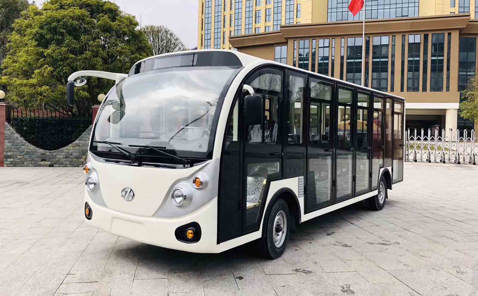 23座电动观光车 23座电动观光车