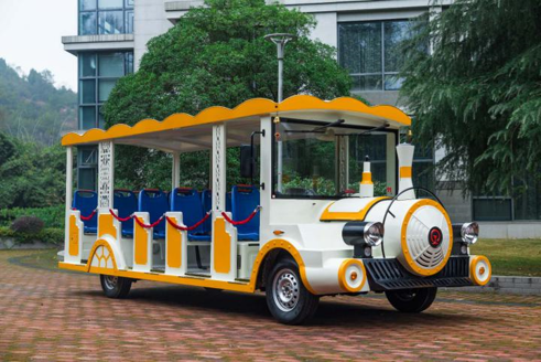 14座观光小火车