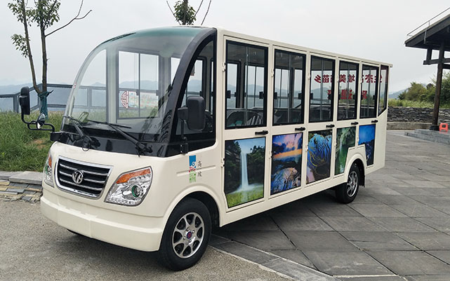 14座封闭式电动观光车 14座封闭式电动观光车