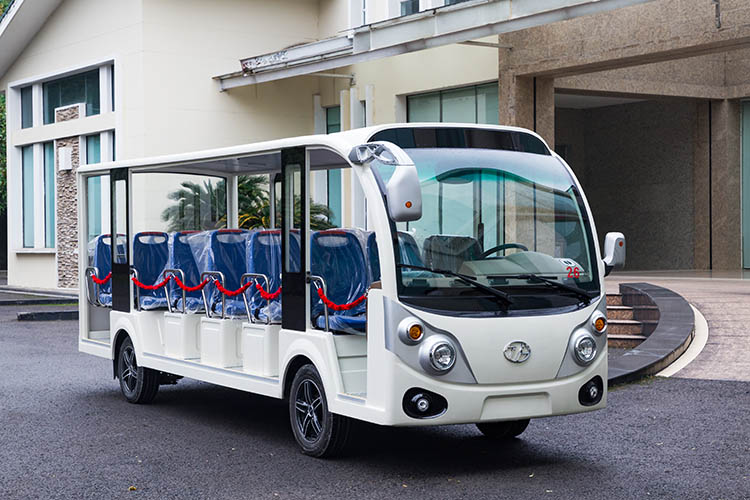 14座燃油观光车 14座燃油观光车