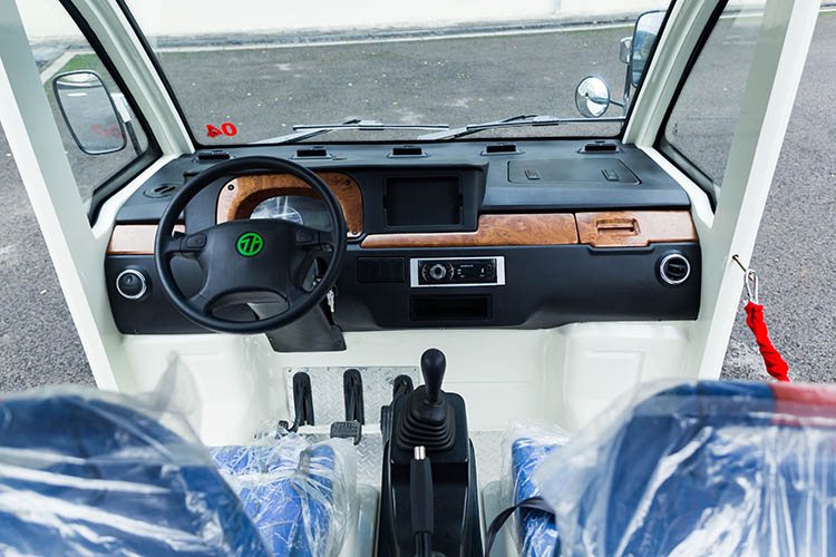 燃油观光车驾驶室 燃油观光车驾驶室