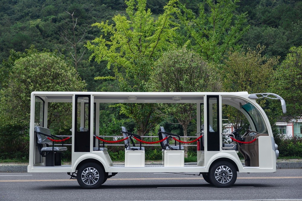 14座电动观光车 14座电动观光车