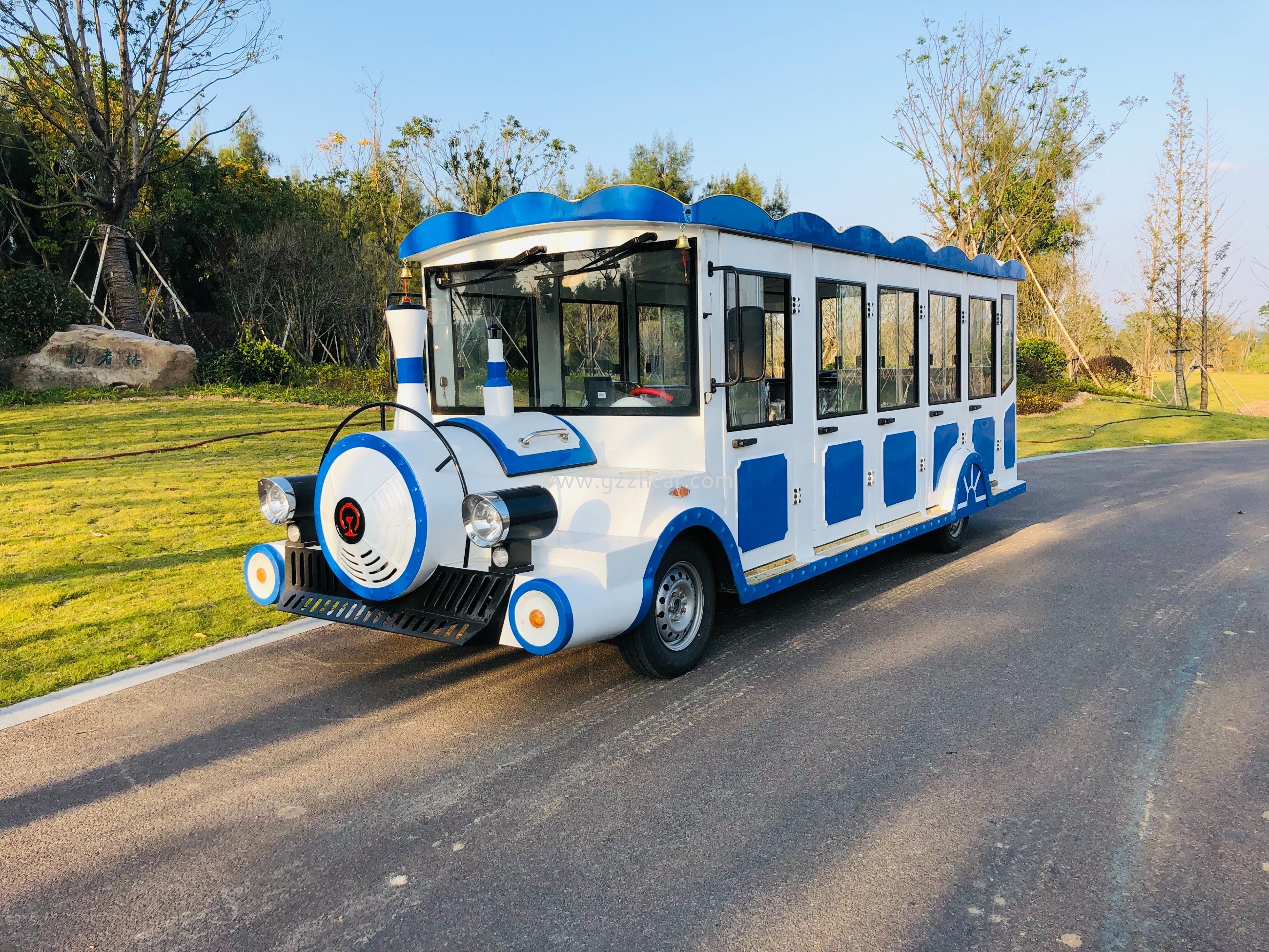 忠辉观光车 忠辉观光车