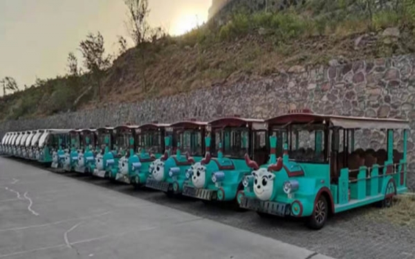 河南·宝泉景区20辆电动观光车案例图片