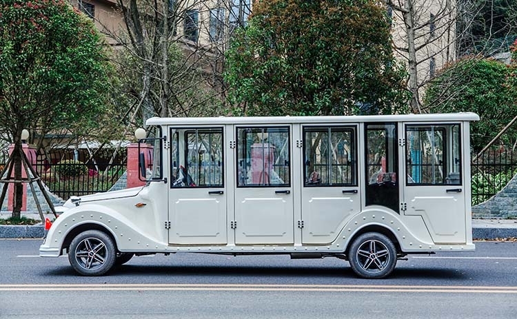 11座电动老爷车
