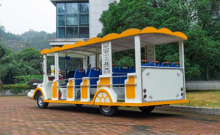14座观光小火车