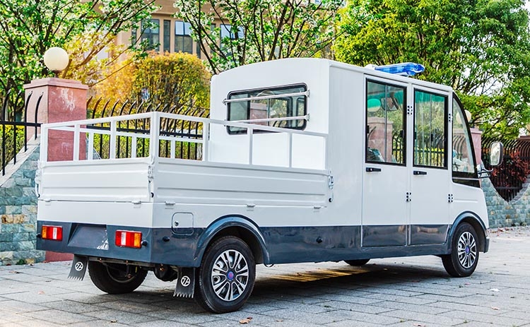 4座电动货车